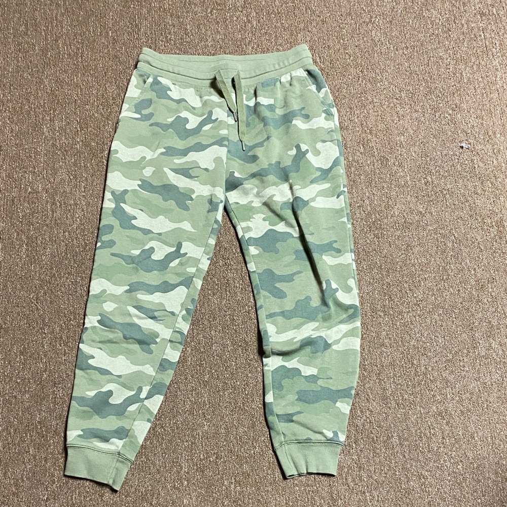 Women’s  Camouflage Jogger Pants